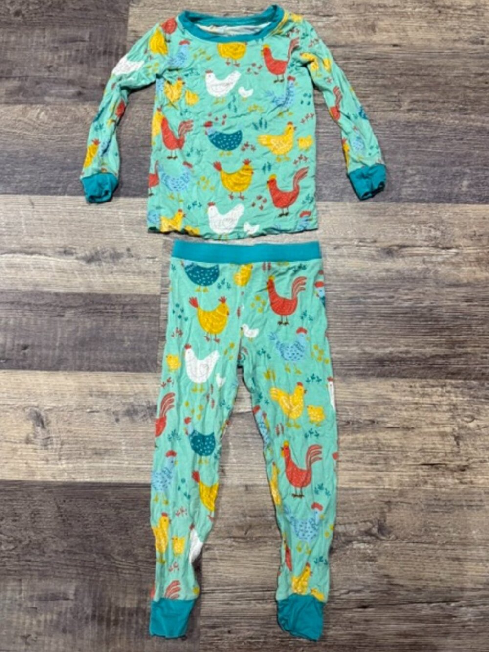 Little Sleepies Two-Piece Pajama Set Size 2T Chicken Print